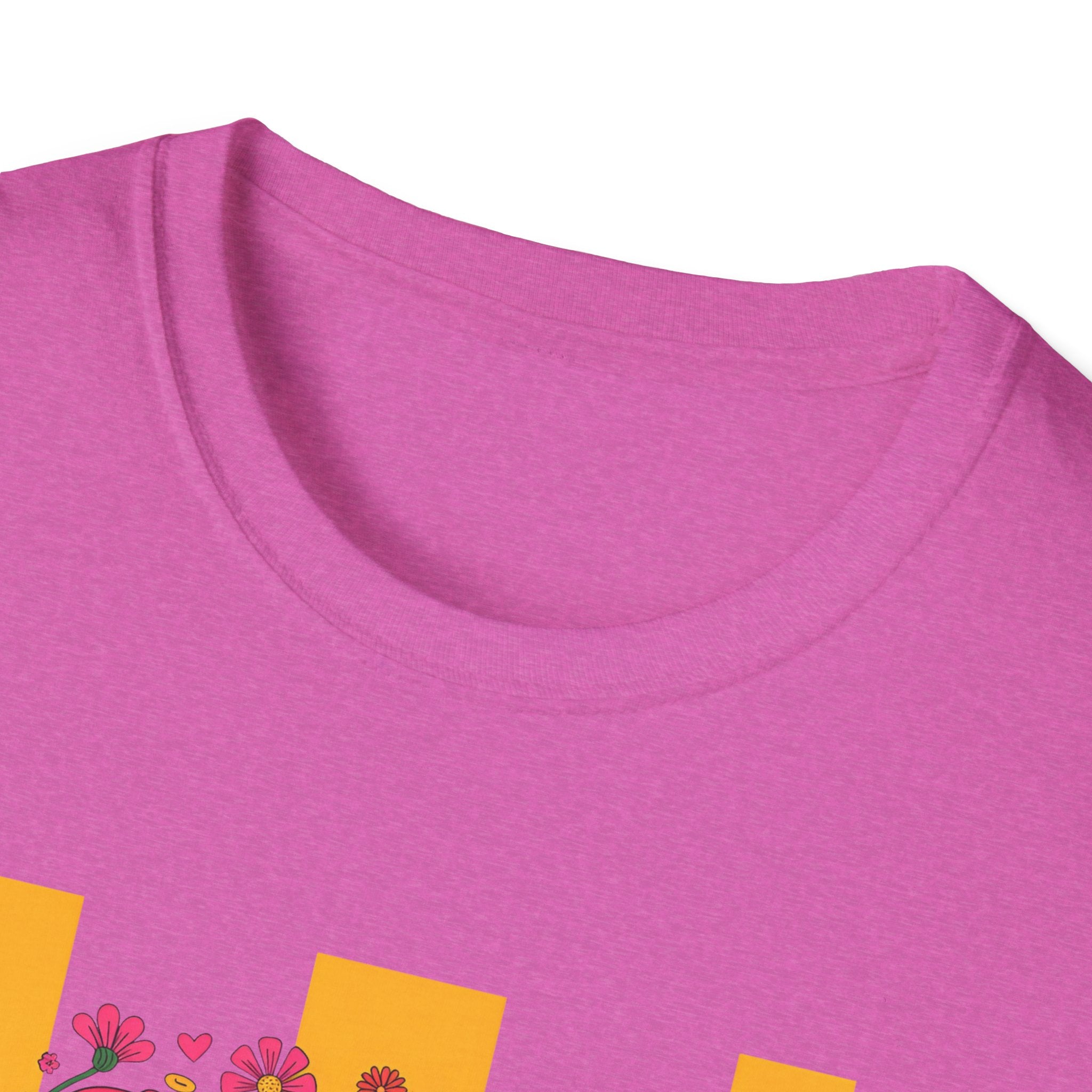 Little Minds Grow T-shirt